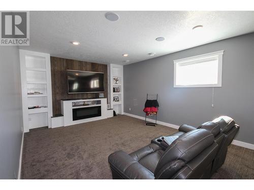 5543 97 Highway, Dawson Creek, BC - Indoor