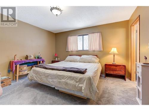 3384 Mcginnis Road, West Kelowna, BC - Indoor Photo Showing Bedroom