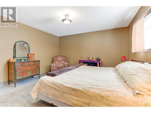 3384 Mcginnis Road, West Kelowna, BC - Indoor Photo Showing Bedroom