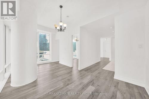#506 -8 The Esplanade St, Toronto, ON - Indoor Photo Showing Other Room
