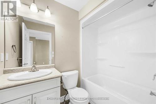Upper - 63 Hampton Ridge Drive, Belleville, ON - Indoor Photo Showing Bathroom