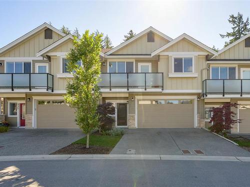 939 Lobo Vale, Langford, BC - Outdoor With Balcony With Facade