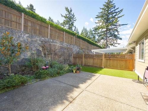 939 Lobo Vale, Langford, BC - Outdoor