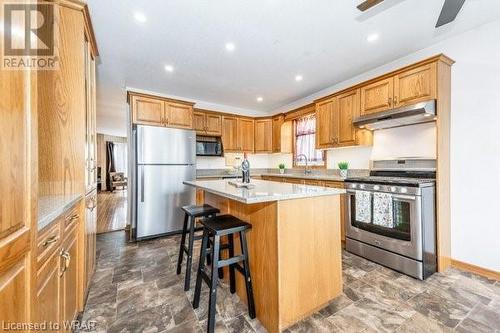 550 Riverview Drive, Listowel, ON - Indoor Photo Showing Kitchen