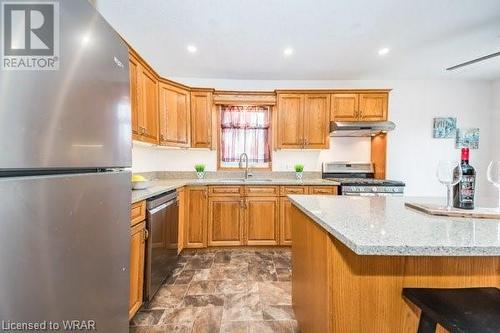 550 Riverview Drive, Listowel, ON - Indoor Photo Showing Kitchen