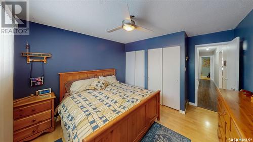 2 Hammond Road, Regina, SK - Indoor Photo Showing Bedroom