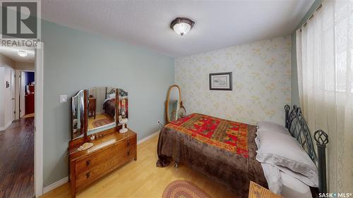 2 Hammond Road, Regina, SK - Indoor Photo Showing Bedroom