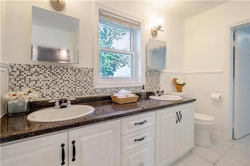 18038 Erie Shore Drive, Blenheim, ON - Indoor Photo Showing Bathroom