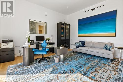 106 George Mcrae Road, The Blue Mountains, ON - Indoor Photo Showing Living Room