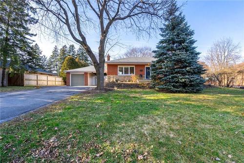 839 Mewburn Road, Ancaster, ON - Outdoor