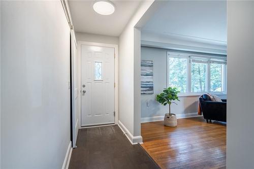 839 Mewburn Road, Ancaster, ON - Indoor Photo Showing Other Room
