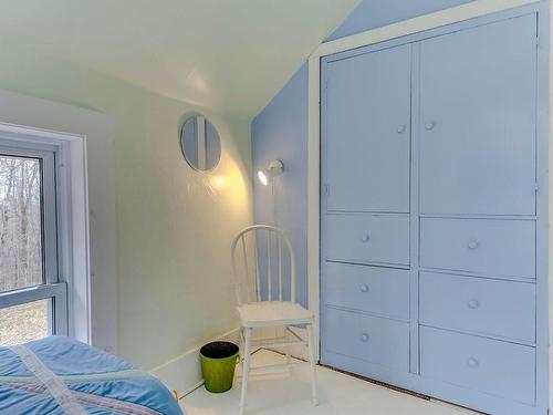 Bedroom - 8 Rue Highland, Sutton, QC - Indoor Photo Showing Bedroom