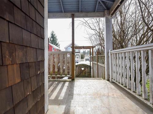 2764 Penrith Ave, Cumberland, BC - Outdoor With Exterior