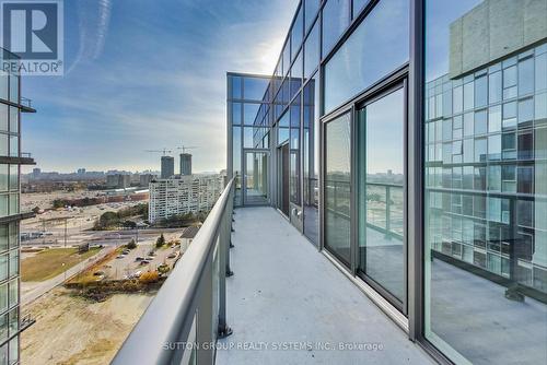 #1704 -10 Gatineau Dr, Vaughan, ON - Outdoor With Balcony With View