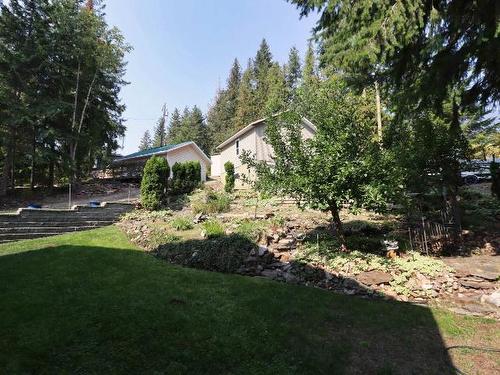 9-6432 Sunnybrae Canoe Point Road, South Shuswap, BC - Outdoor