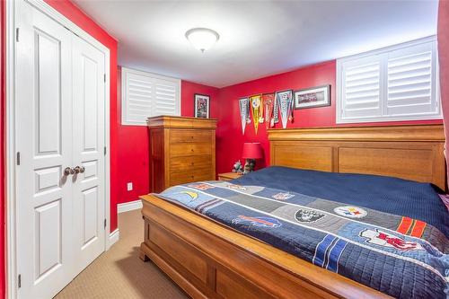 721 Courtland Place, Burlington, ON - Indoor Photo Showing Bedroom