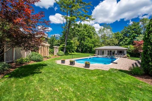 721 Courtland Place, Burlington, ON - Outdoor With In Ground Pool
