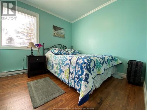 3 Brydges St, Pointe Du Chene, NB - Indoor Photo Showing Bedroom