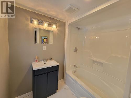 22 Lears Road, Corner Brook, NL - Indoor Photo Showing Bathroom