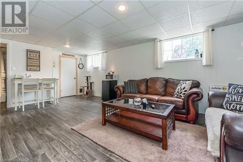 152 Mcfarlin Drive, West Grey, ON - Indoor Photo Showing Living Room