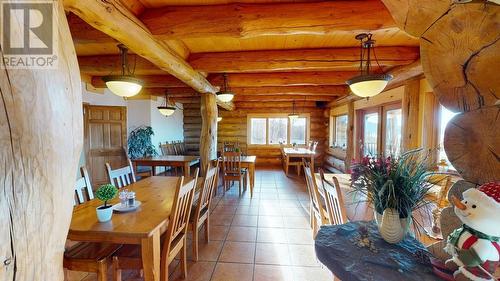 4696 Twelve Mile Road, Fort St. John, BC - Indoor Photo Showing Dining Room