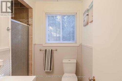 122 St Edmunds Crescent, South Bruce Peninsula, ON - Indoor Photo Showing Bathroom