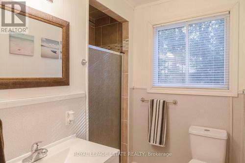 122 St Edmunds Crescent, South Bruce Peninsula, ON - Indoor Photo Showing Bathroom