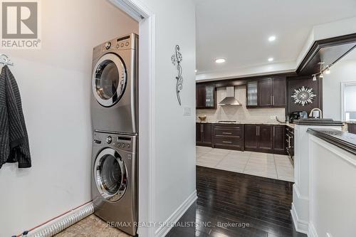 5761 Ironwood St, Niagara Falls, ON - Indoor Photo Showing Laundry Room
