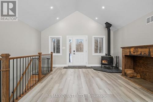 70 Maritime Road, Kawartha Lakes, ON - Indoor With Fireplace