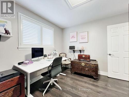 2258 Promenade Crt, Mississauga, ON - Indoor Photo Showing Office