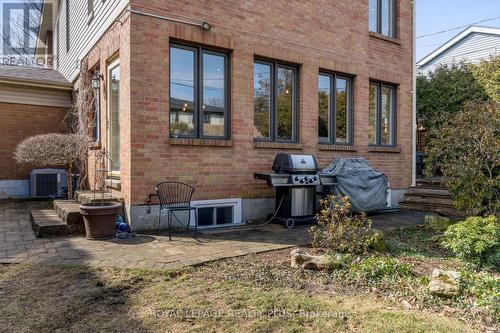 2175 Harcourt Cres, Mississauga, ON - Outdoor