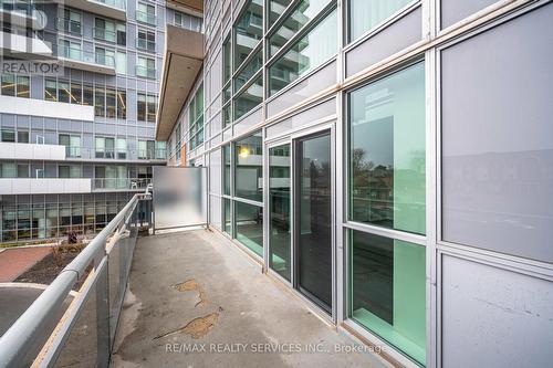 211 - 215 Queen Street E, Brampton, ON - Outdoor With Balcony With Exterior