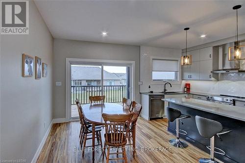 149 Hennessy St Street, Lambton Shores, ON - Indoor Photo Showing Dining Room