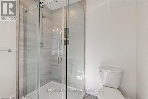 #16 -2261 Linkway Blvd, London, ON - Indoor Photo Showing Bathroom