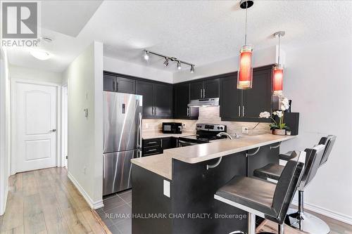 1 - 57 Ferndale Drive S, Barrie, ON - Indoor Photo Showing Kitchen With Double Sink With Upgraded Kitchen