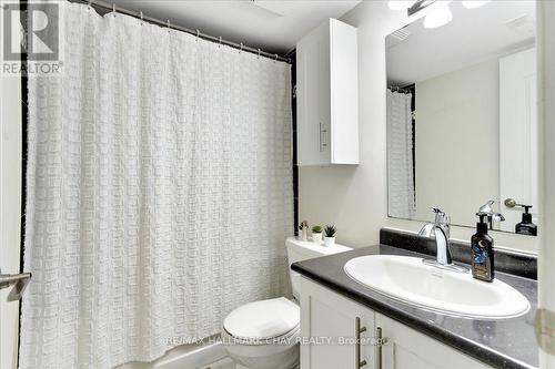 1 - 57 Ferndale Drive S, Barrie, ON - Indoor Photo Showing Bathroom