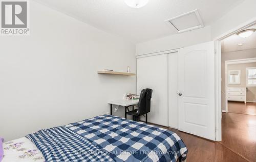 6150 Snowy Owl Cres, Mississauga, ON - Indoor Photo Showing Bedroom