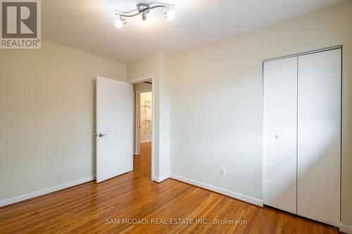1524 Lewisham Drive, Mississauga, ON - Indoor Photo Showing Other Room