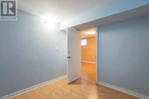 1524 Lewisham Drive, Mississauga, ON - Indoor Photo Showing Other Room