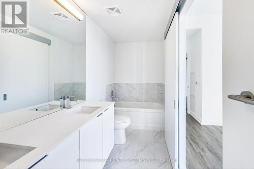 #2502 -158 Front St E, Toronto, ON - Indoor Photo Showing Bathroom
