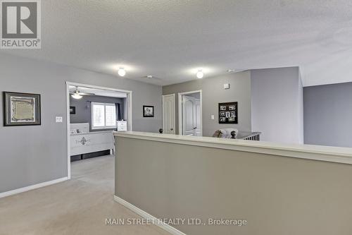 61 Button Cres, Uxbridge, ON -  Photo Showing Other Room