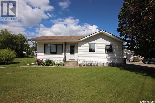 701 4Th Avenue, Raymore, SK - Outdoor