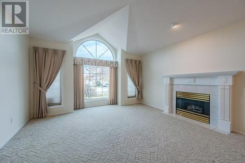 3333 South Main Street Unit# 127, Penticton, BC - Indoor With Fireplace