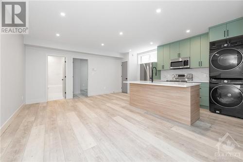 39-41 Laval Street, Ottawa, ON - Indoor Photo Showing Laundry Room