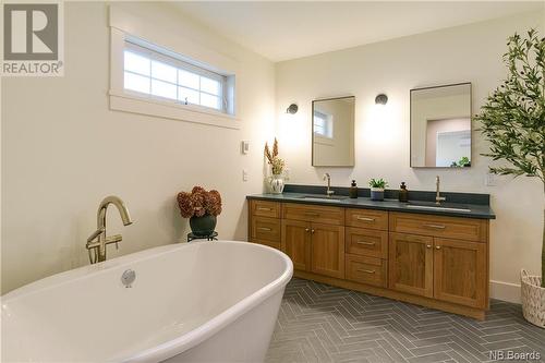 51 Country Wood Lane, Fredericton, NB - Indoor Photo Showing Bathroom
