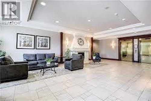 702 - 2545 Erin Centre Boulevard, Mississauga, ON - Indoor With Fireplace