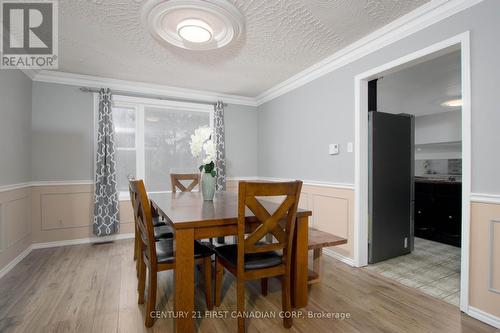 1835 Mark Settlement Drive, North Middlesex, ON - Indoor Photo Showing Dining Room