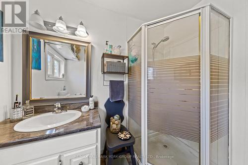 4422 County Rd 6 Rd, North Kawartha, ON - Indoor Photo Showing Bathroom