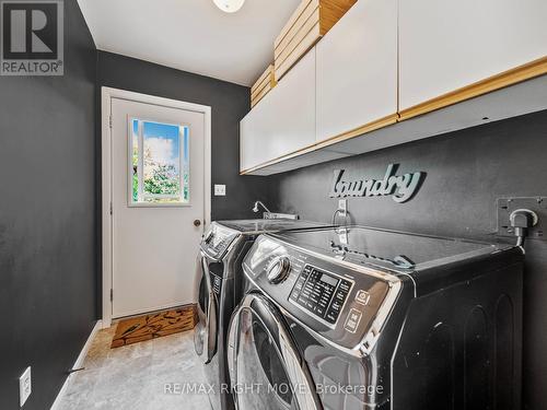 298 Leonard Dr, Orillia, ON - Indoor Photo Showing Laundry Room