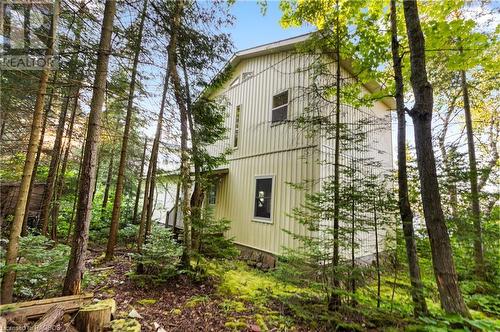 18 Cape Chin North Shore Road, North Bruce Peninsula, ON - Outdoor